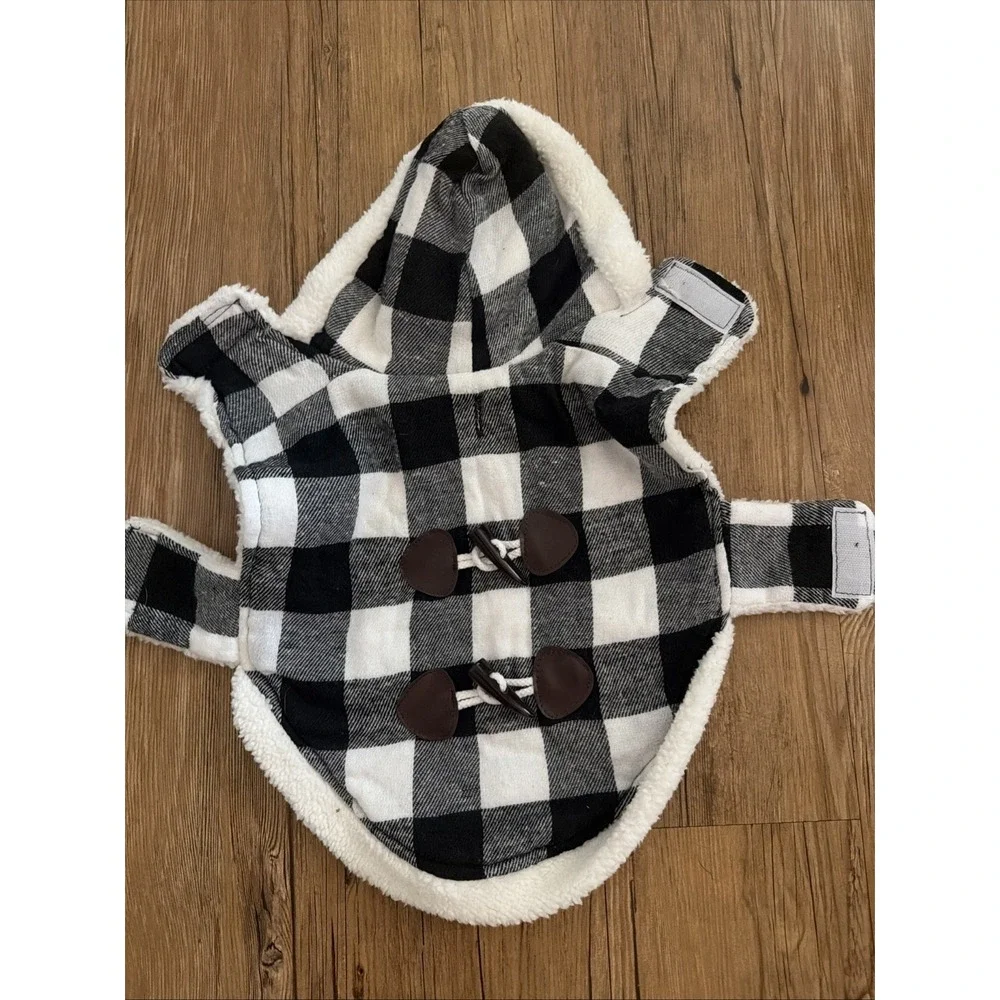 Dog Jacket Size Medium Plaid Black White Fleece Hood Soft Warm Winter Fall